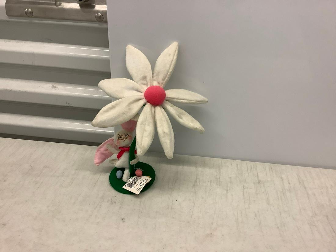 Annalee Bunny (1 of 1)