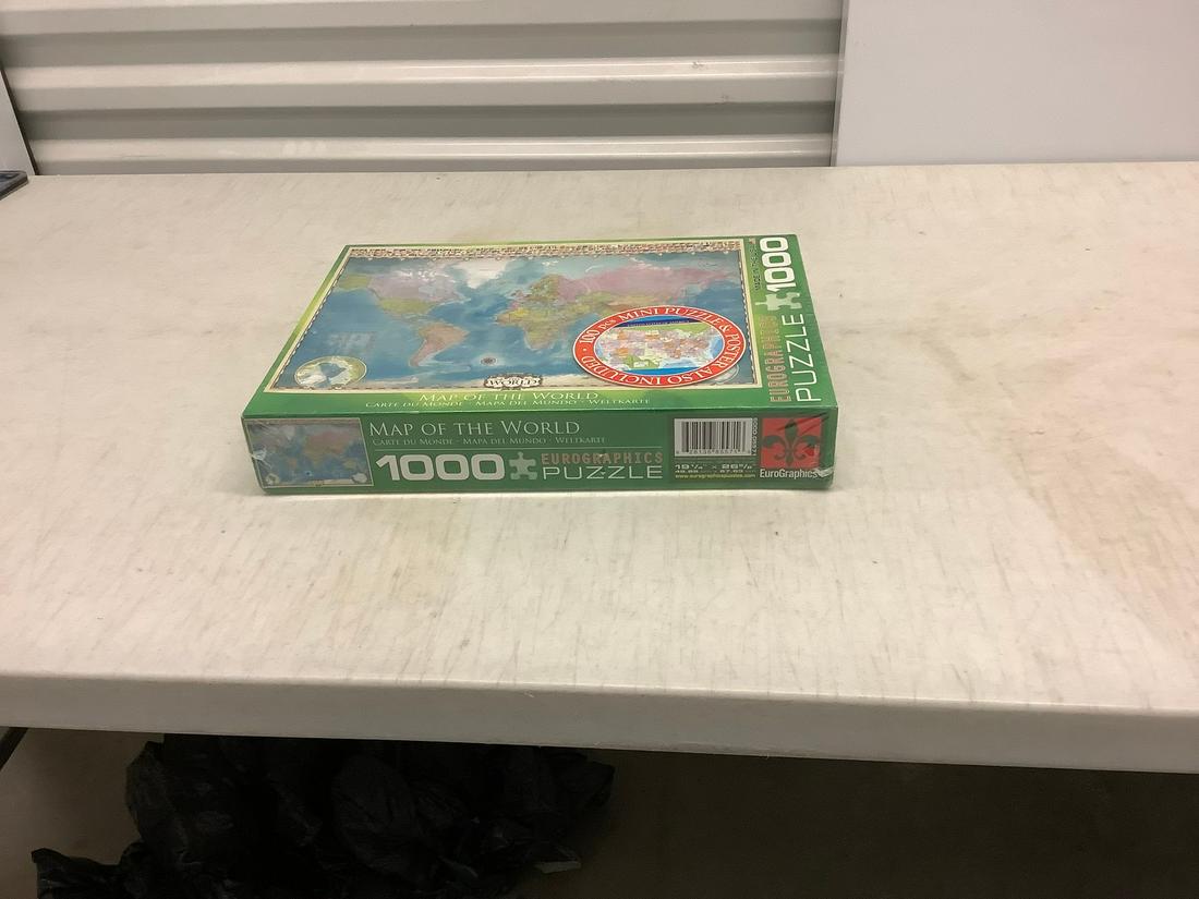 Sealed "Infographics Map of the World" Puzzle: Sealed "Infographics Map of the World" Puzzle