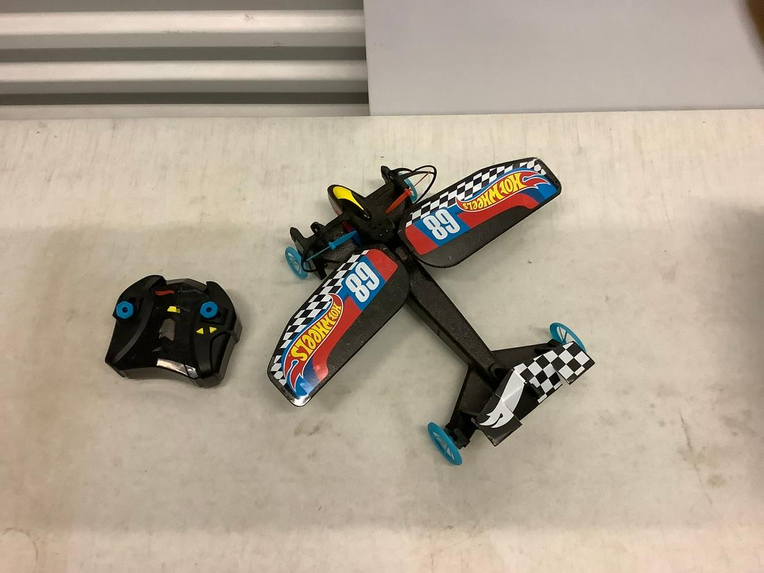 Hot Wheels remote control airplane (1 of 1)