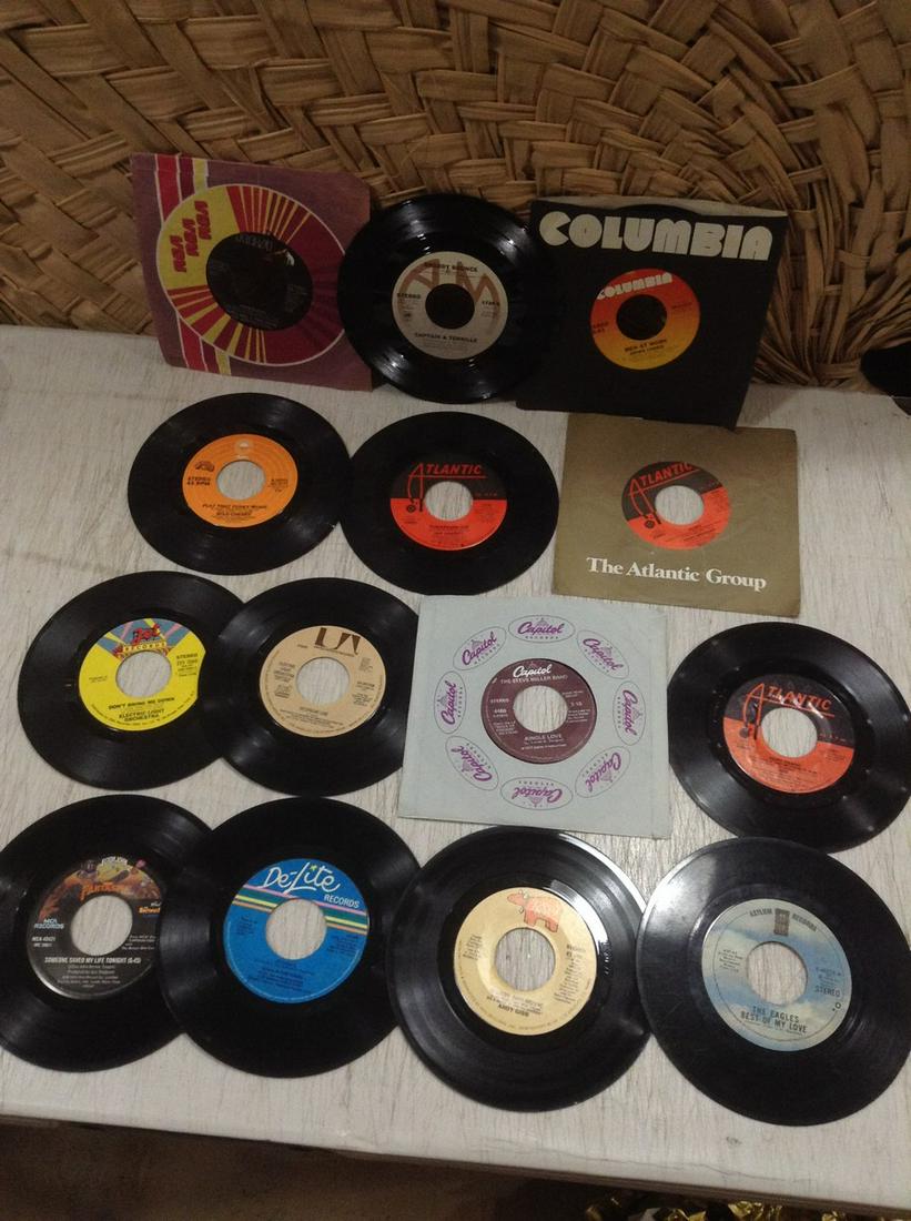 Lot of Rock 45s - Elton John, ELO, Steve Miller and: Lot of Rock 45s - Elton John, ELO, Steve Miller and more