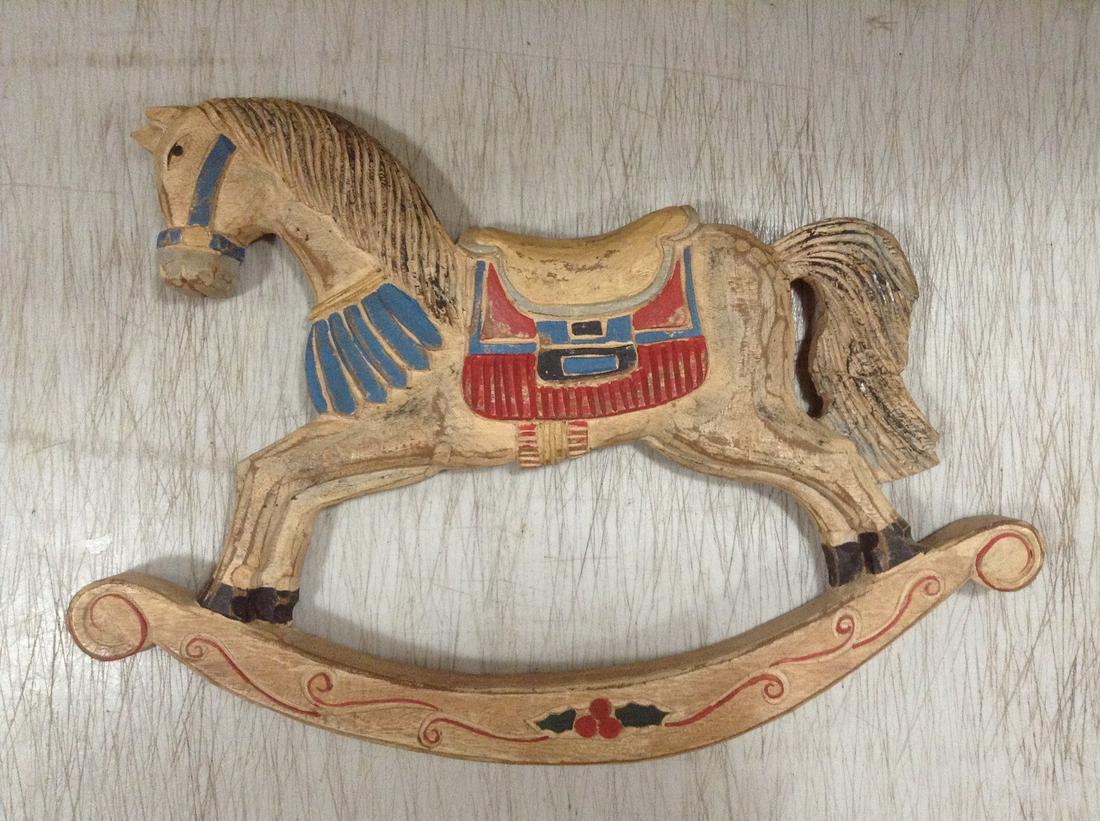 Wood "Primitive" Horse Wall Hanging 15" across (1 of 1)