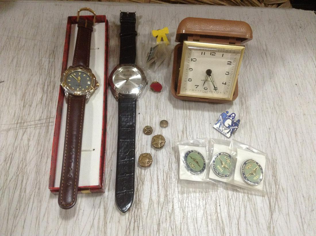 Military Pins, Westclox travel clock (works) Genuine (1 of 1)