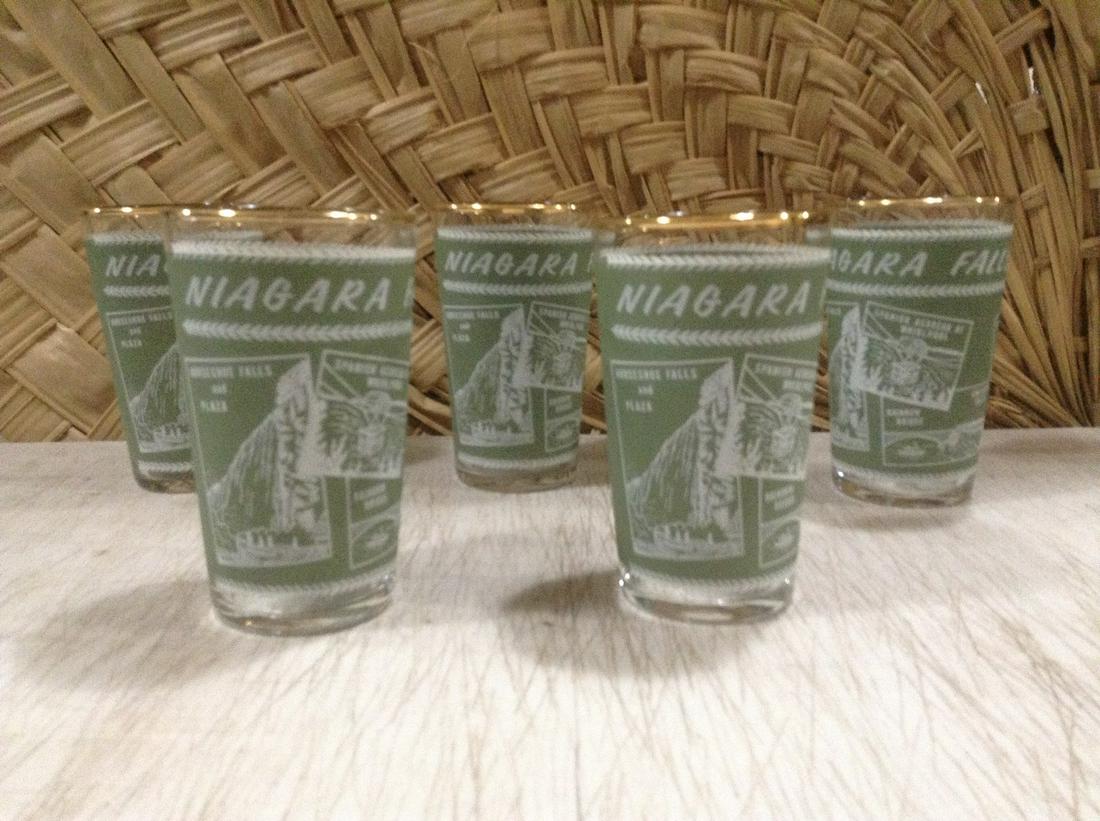 Vintage Niagara Falls Souvenir Glasses (1 of 1)