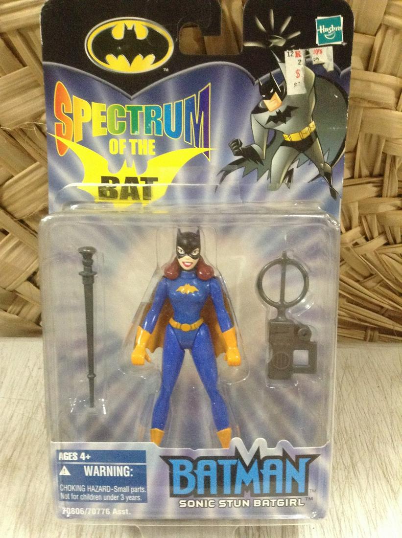 2002 Spectrum of the Bat Sonic Stunt Batgirl action: 2002 Spectrum of the Bat Sonic Stunt Batgirl action Figure (taped on card)