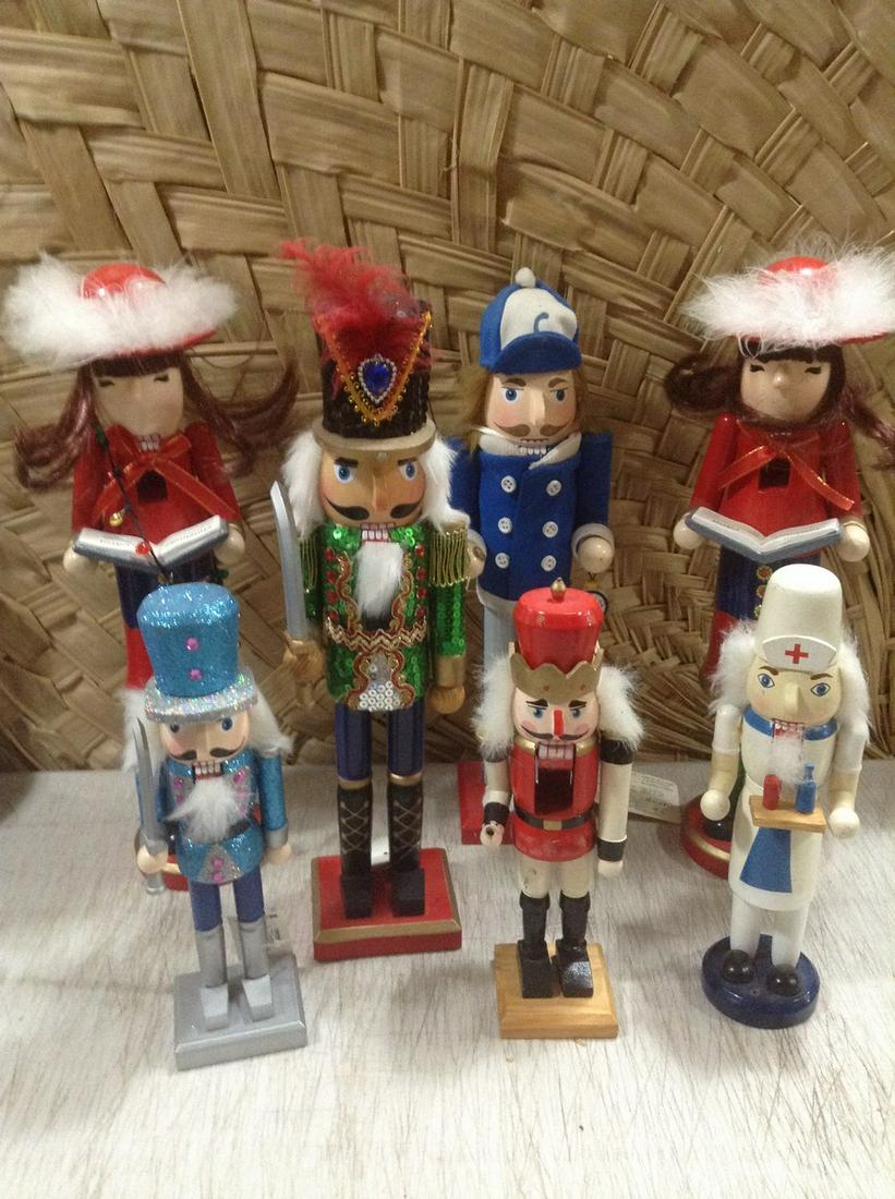 Lot of Nutcrackers tallest 15.5" (two need repair) (1 of 1)