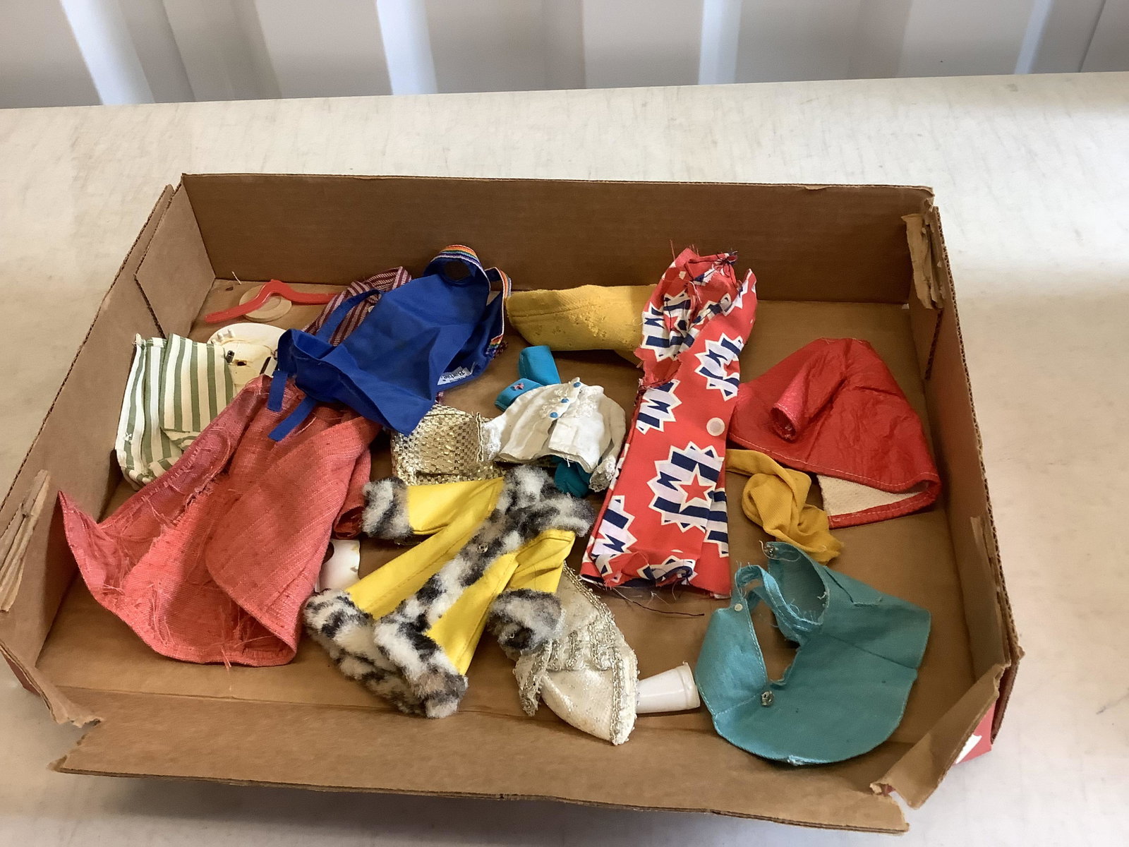 Lot of Barbie Clothes and More Doll Clothes: Lot of Barbie Clothes and More Doll Clothes