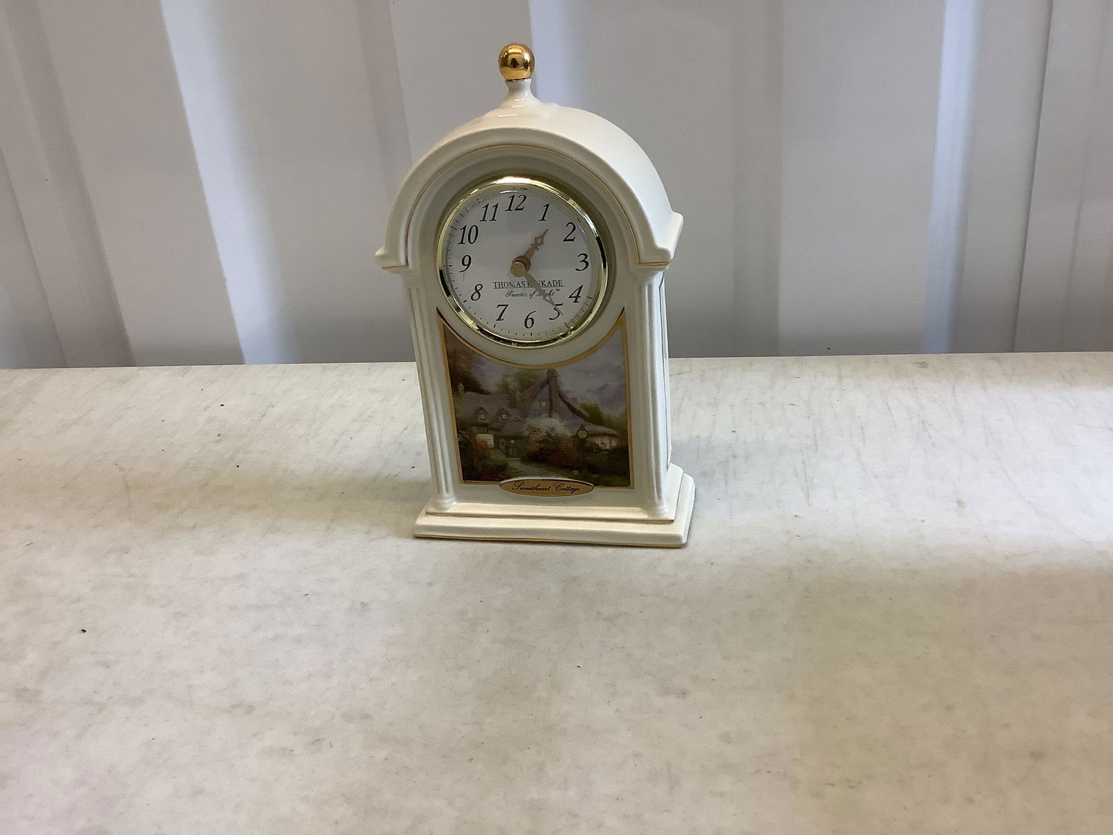 Thomas Kinkade "Sweetheart Cottage" Clock (1 of 1)