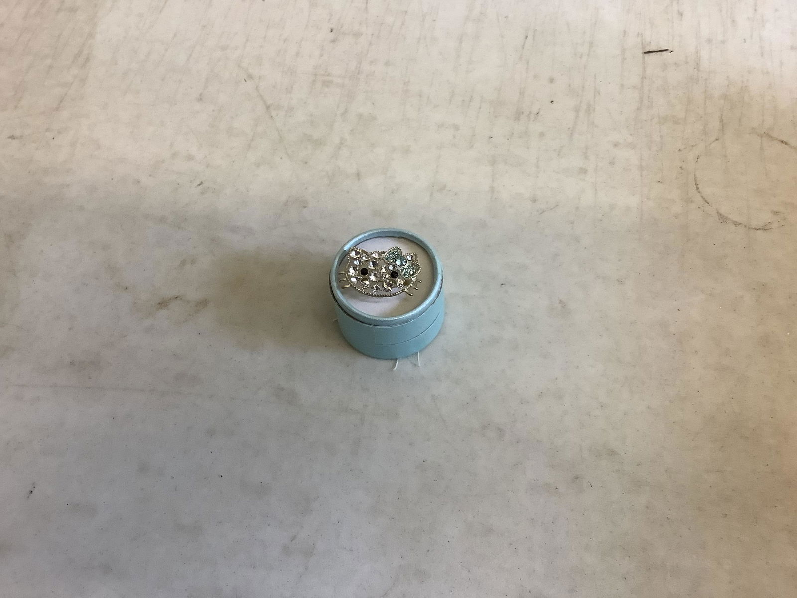 Hello Kitty Rhinestone Ring: Hello Kitty Rhinestone Ring