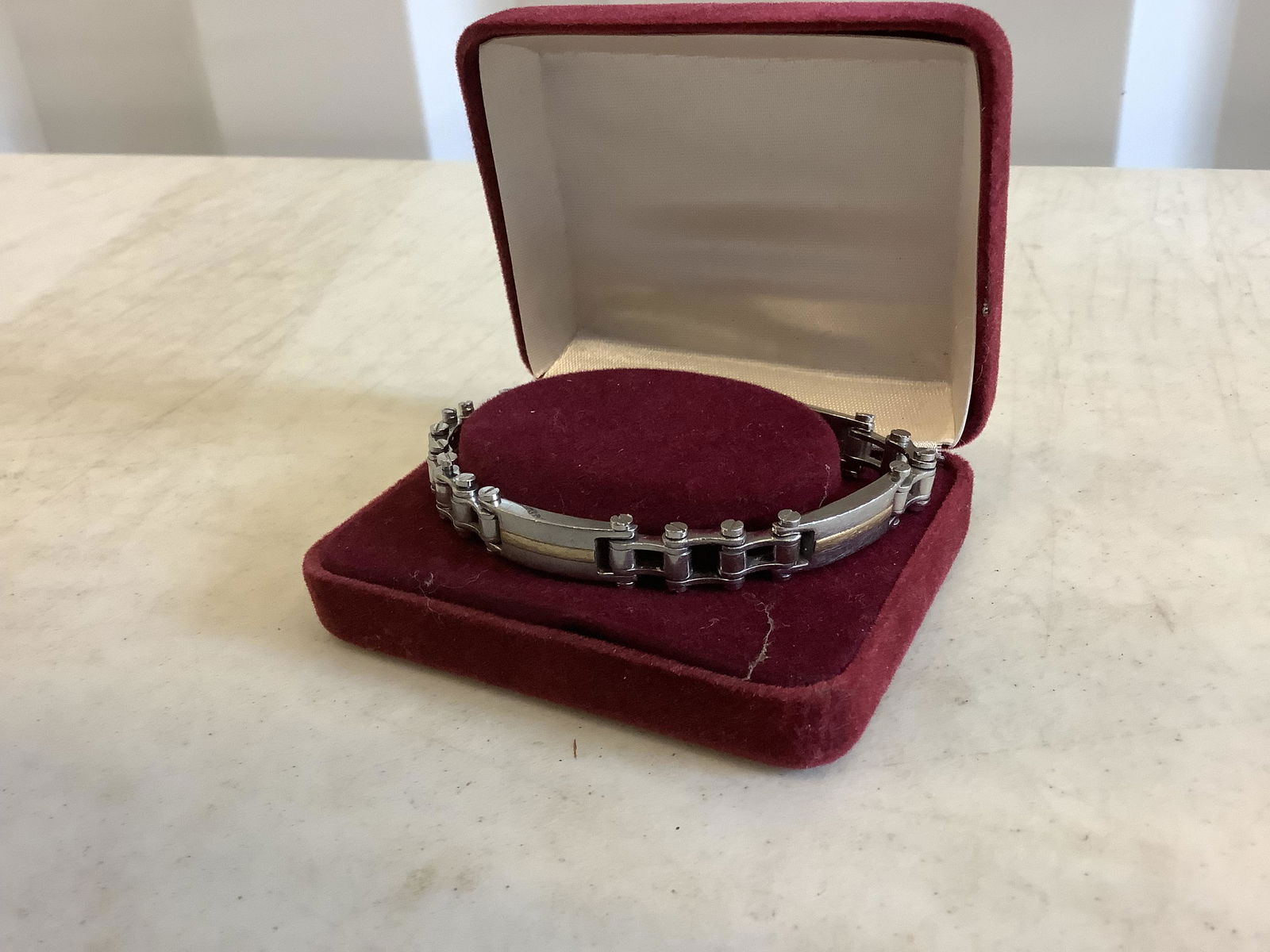 Stainless Steel 14k Chain Link Bracelet (1 of 1)