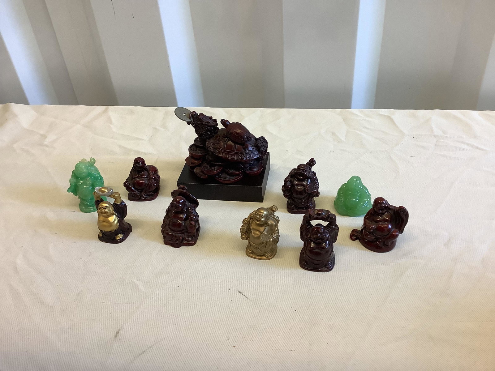 Lot of Miniature Buddhist Statues: Lot of Miniature Buddhist Statues