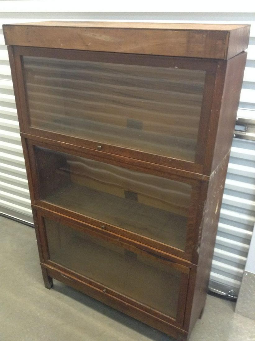 Globe-Wernicke Lawyer's Sectional bookcase (1 of 1)