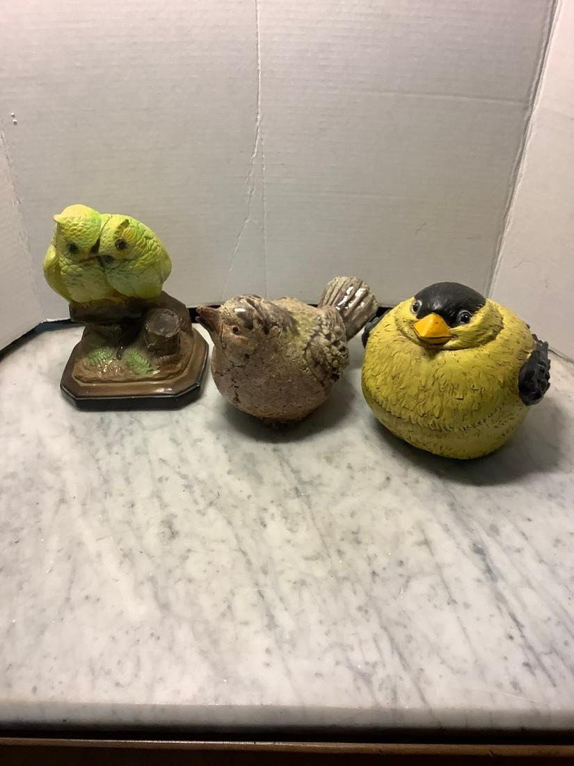 Vintage 1950's chalkware parakeet and more bird statues (1 of 1)