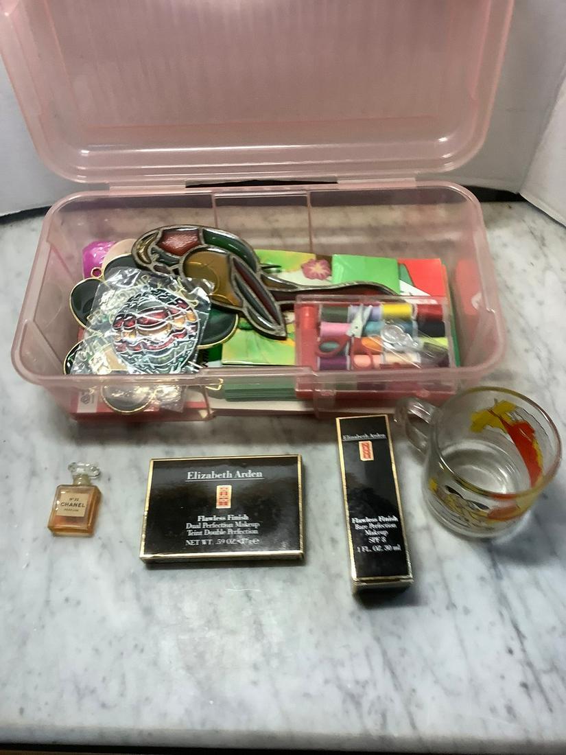 Lot of Chanel No.22 ,Elizabeth Arden and more: Lot of Chanel No.22 ,Elizabeth Arden and more