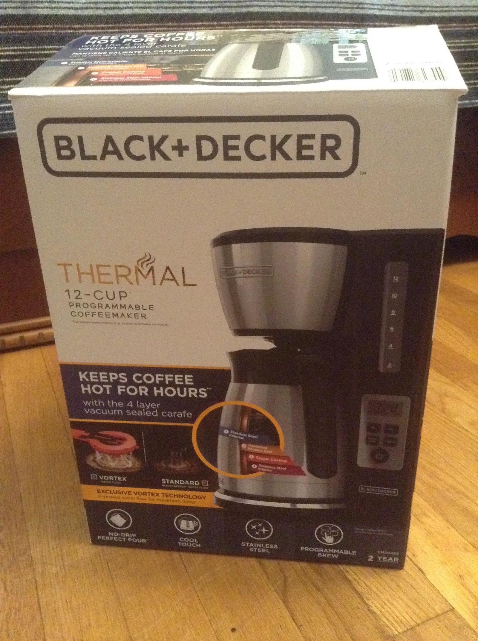 Black & Decker Thermal 12 Cup Coffeemaker in the box (1 of 1)