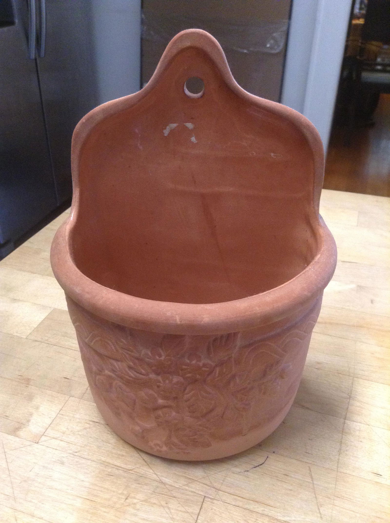 Terra Cotta Wall Pocket Planter 8" (1 of 1)