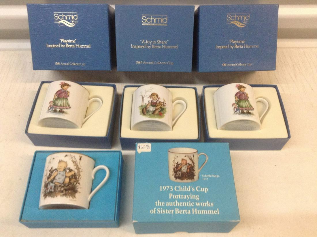 Schmid Hummel Porcelain Cups in the boxes: Schmid Hummel Porcelain Cups in the boxes