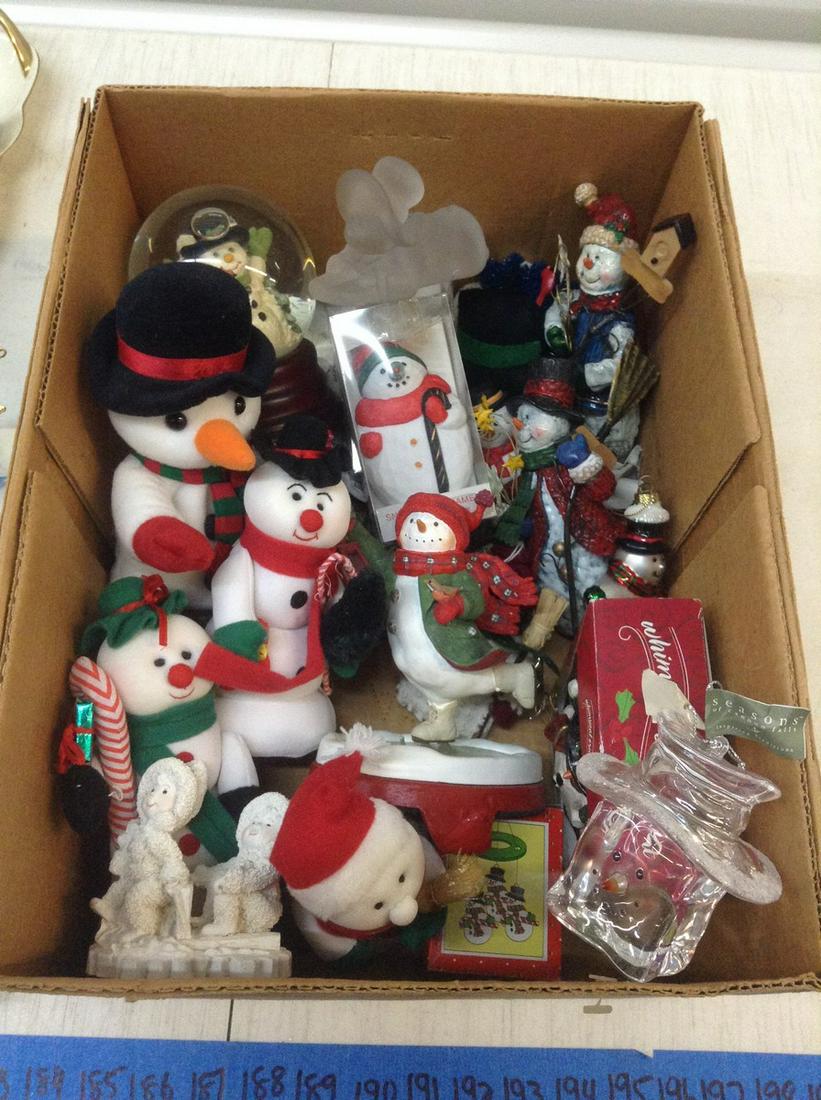 Box full of Snowman Christmas DÃ©cor: Box full of Snowman Christmas DÃ©cor