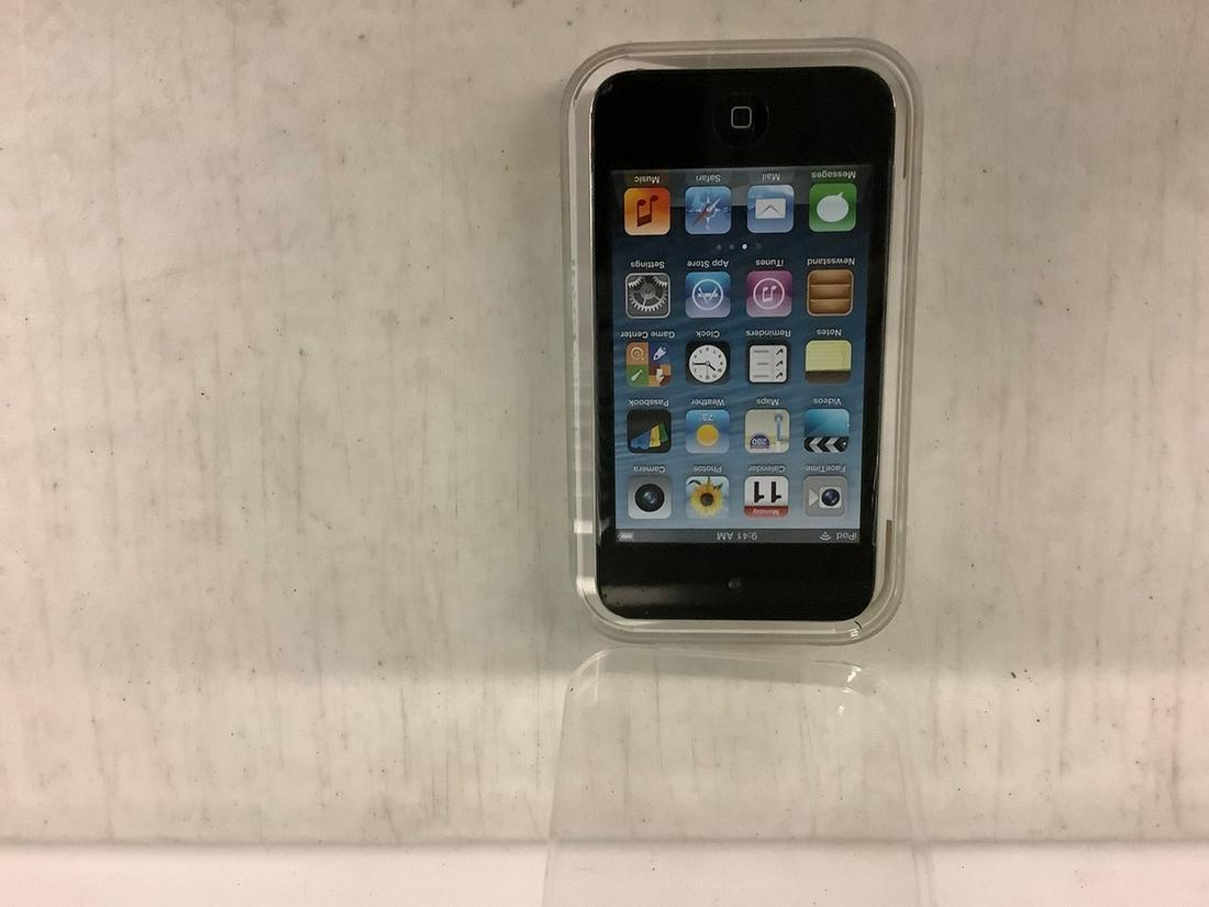 Apple Ipod Touch (1 of 1)