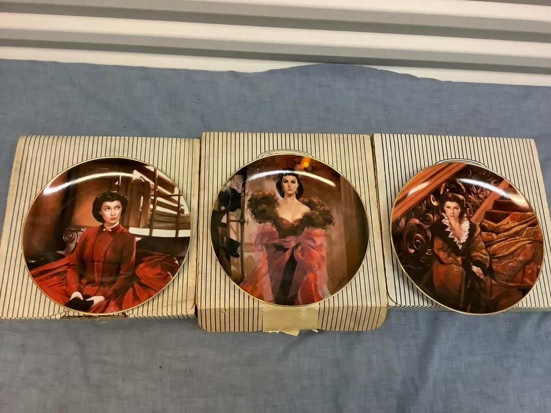 Lot of Gone with the Wind Decorative Plates with (1 of 1)