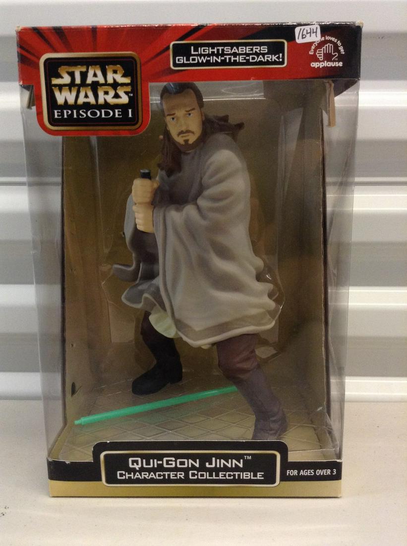Star Wars Episode 1 Qui Gon Jinn Character statue (1 of 1)