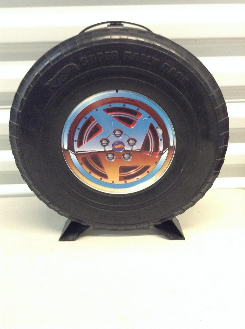 Hot wheels super rally case holds 12 cars (1 of 1)