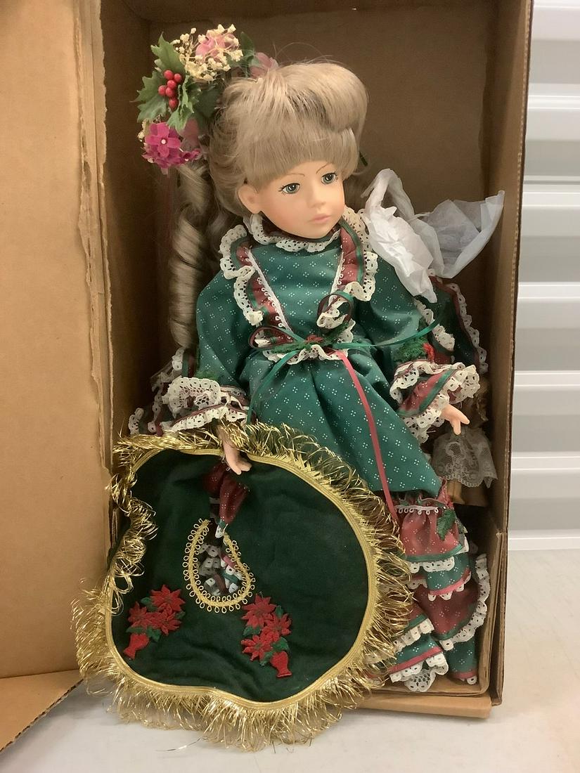 Robin Woods "Larissa" Dr. Zhivago Doll 14.5 in. (1 of 1)