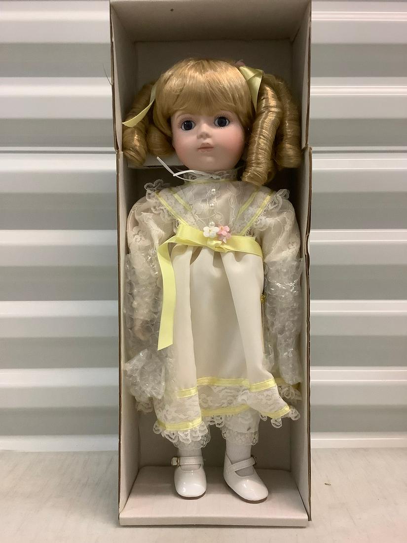 "Fairy Godmother" Story Book Collection # 10 Doll 12 (1 of 1)