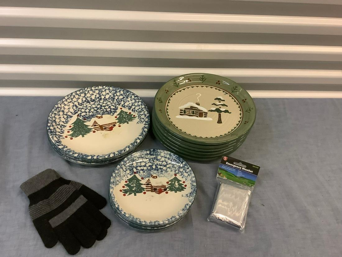 Set of Six William Sonoma Christmas Plates and More (1 of 1)