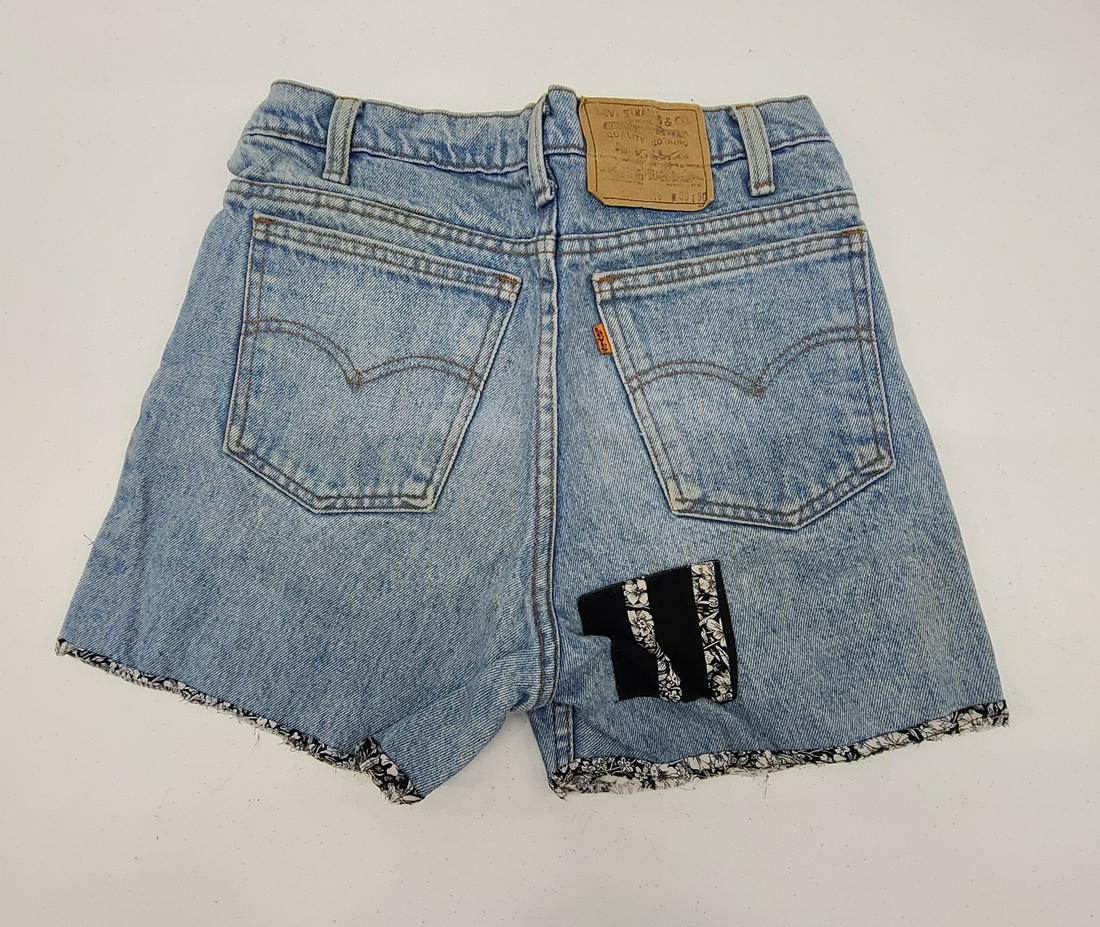 Vintage Levi's Orange Tab Embellished Shorts 30" waist: Vintage Levi's Orange Tab Embellished Shorts 30" waist