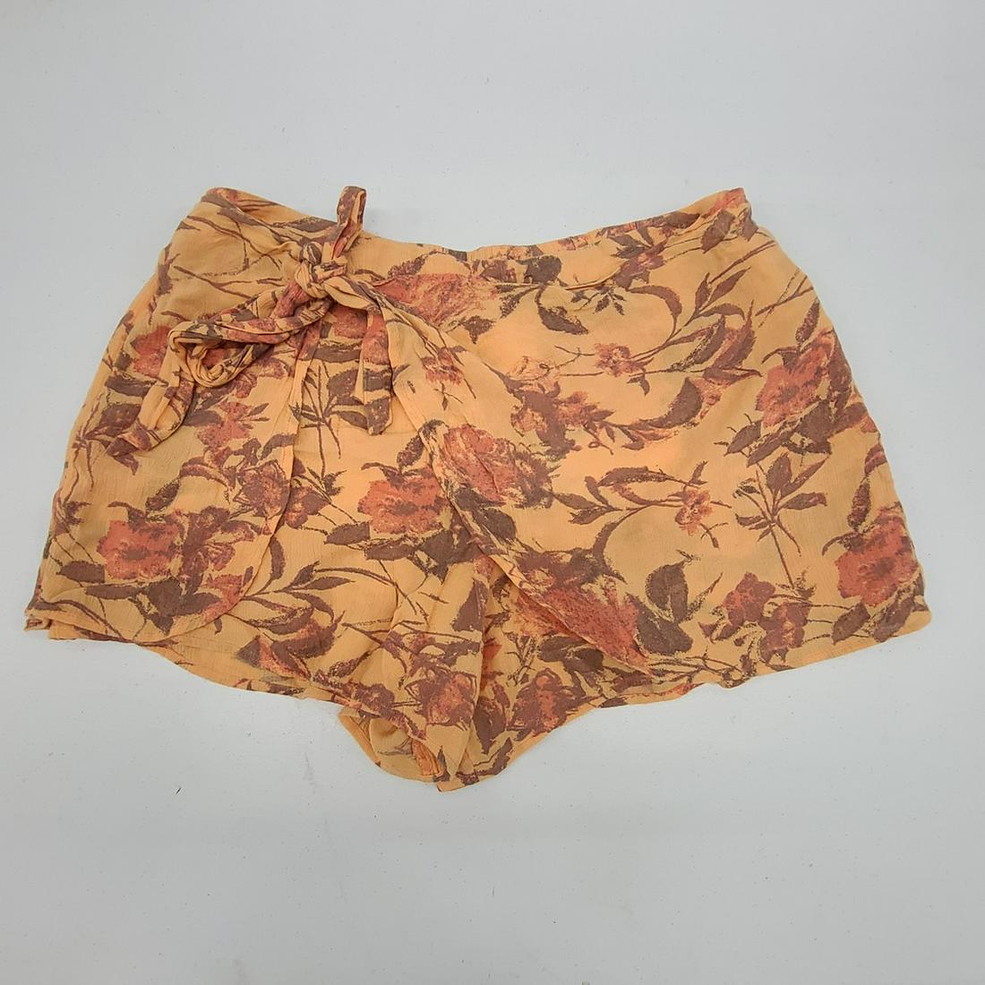 Free People M Shorts with Wrap Detail (1 of 1)