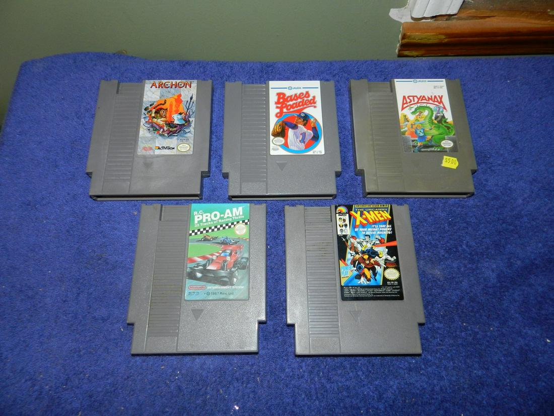 Lot of 5 Vintage Nintendo NES Game Cartridges (1 of 1)