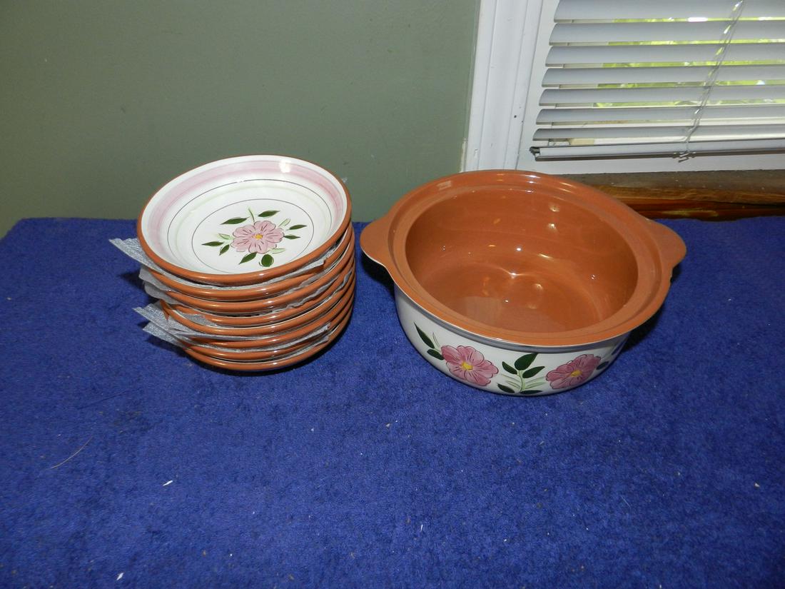 Rose Pattern Stangl Pottery 8 5 1/2" Bowls + 8" (1 of 1)
