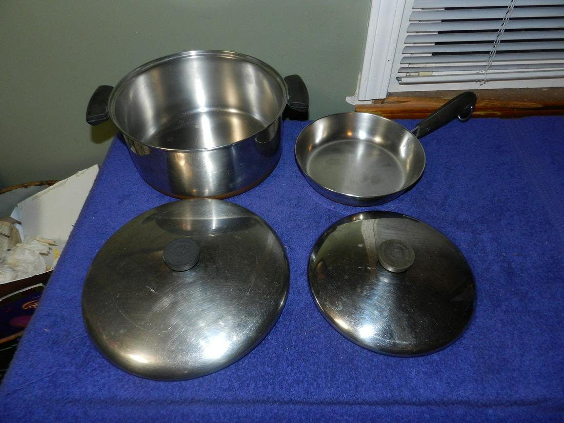 Revere Ware Pans 10 1/2" Stockpot 8" Saute W/ Lids: Revere Ware Pans 10 1/2" Stockpot 8" Saute W/ Lids