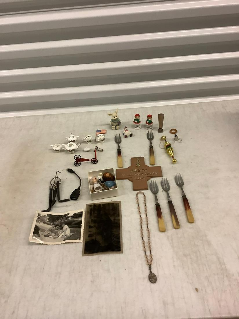 Lot of Miniatures, Inox Forks and More: Lot of Miniatures, Inox Forks and More