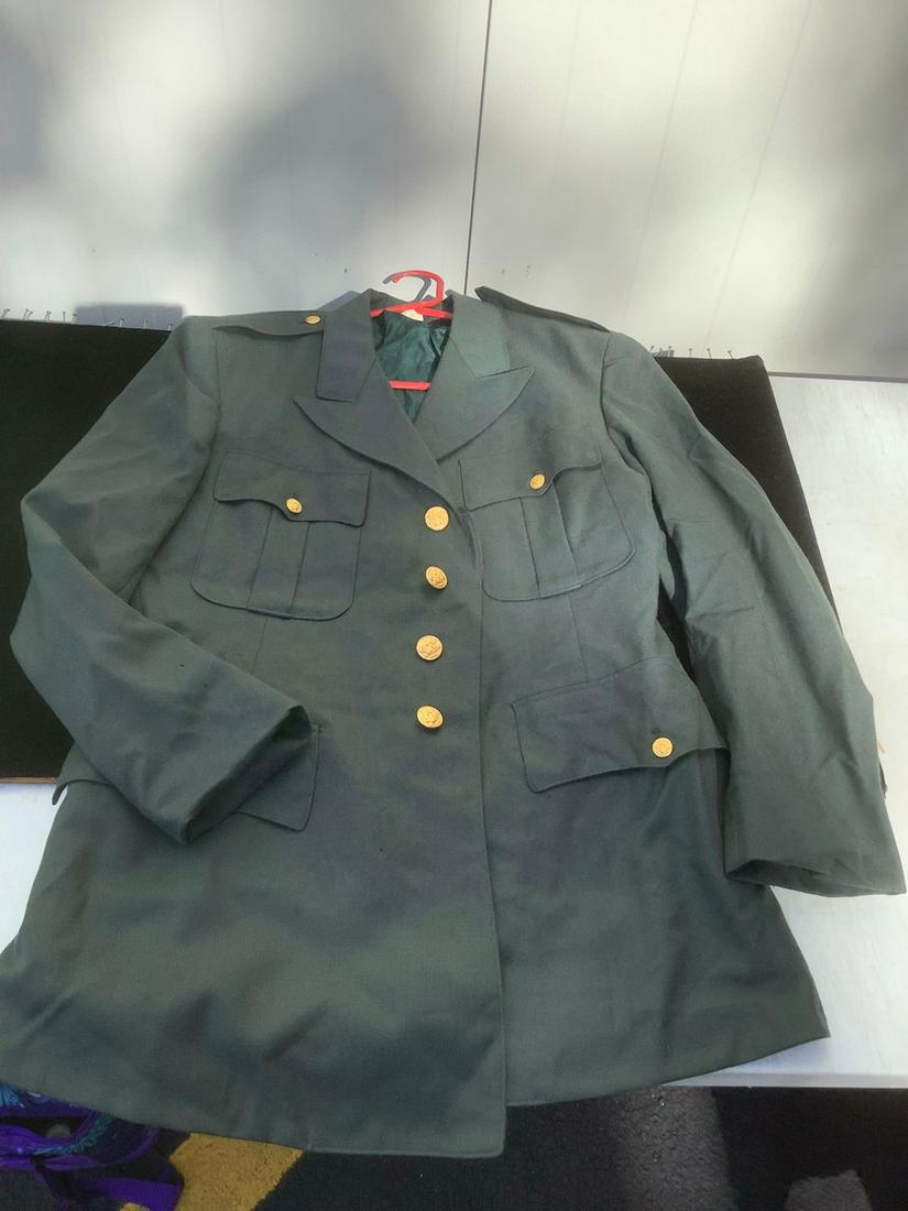 Military Jacket 44 Regular (1 of 1)