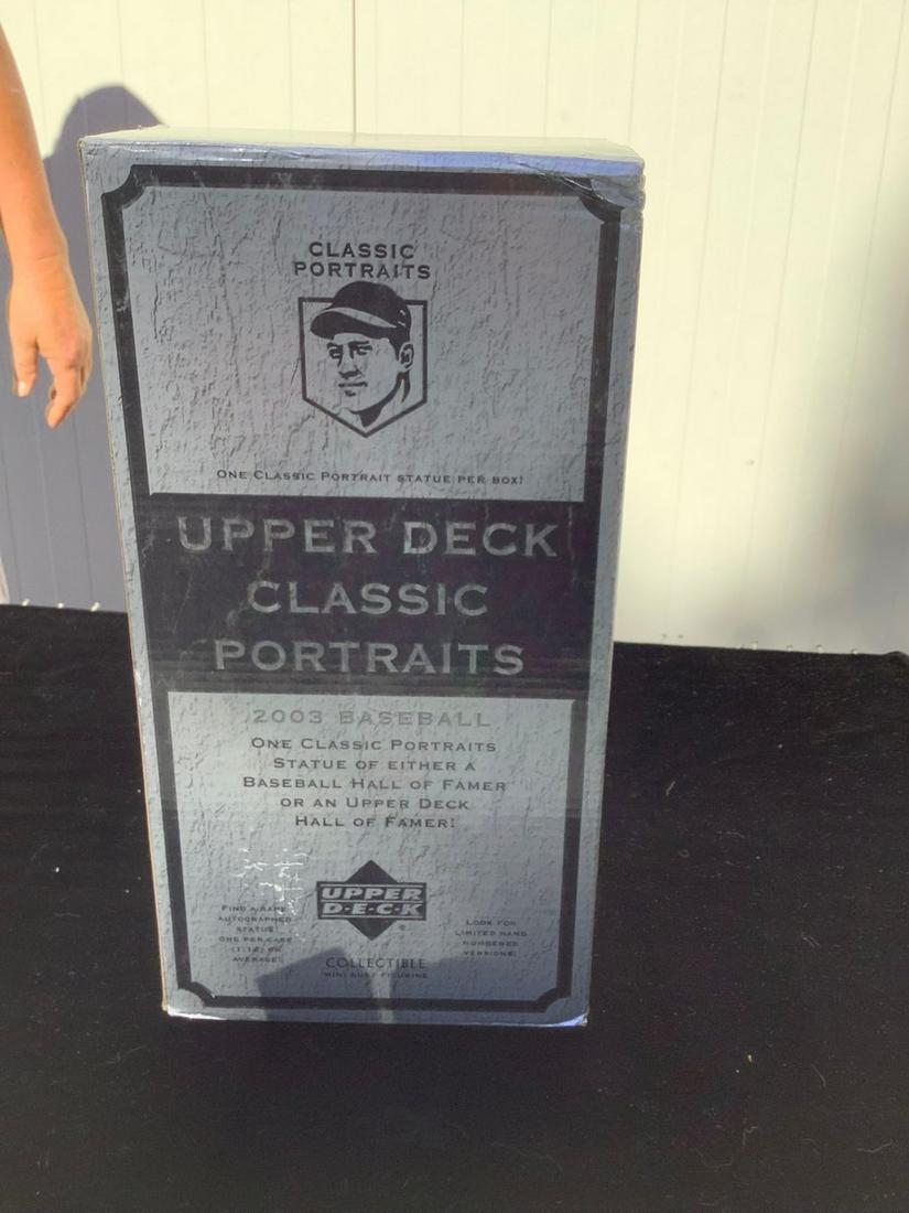Duke Snider Upper Deck Classic Portraits Statue (1 of 1)