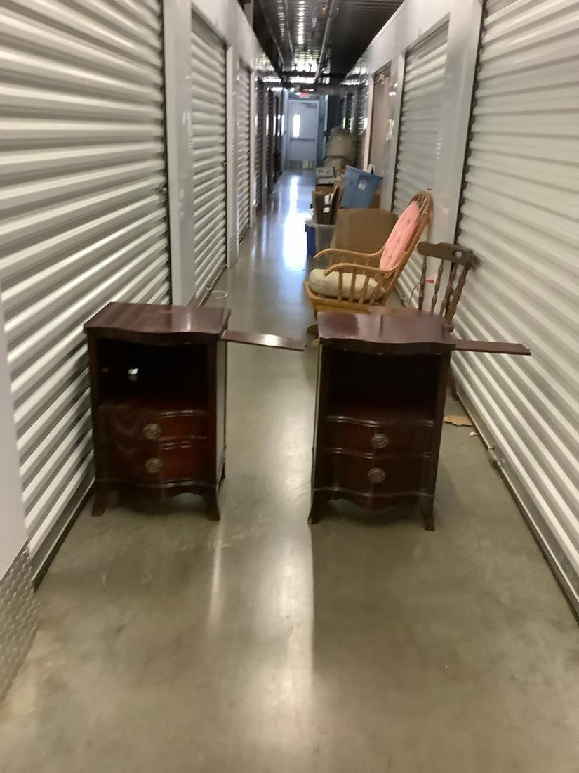 Two Drexel End Tables 28x18x15 (1 of 1)