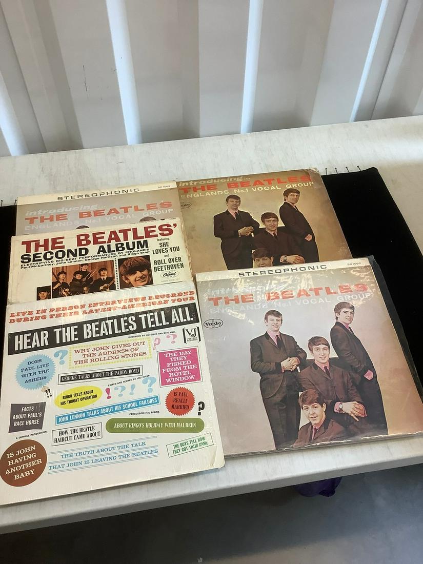 Lot of Beatles records (1 of 1)