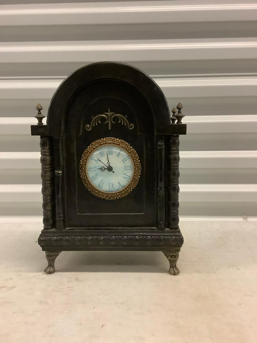 Mantel Clock 12x8.5 (Battery Operated): Mantel Clock 12x8.5 (Battery Operated)