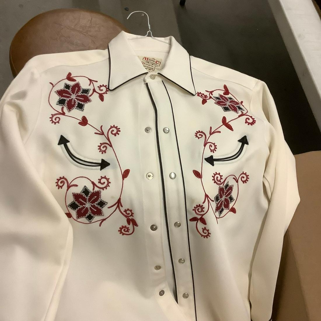 Box Full of Vintage clothes (1 of 1)