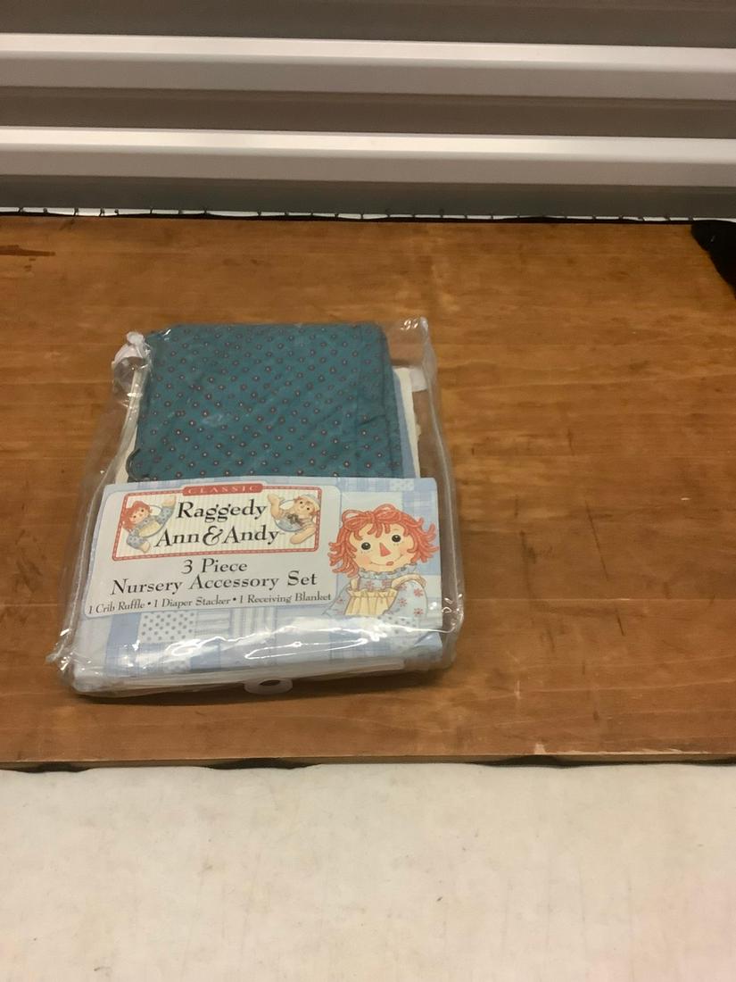 Raggedy Ann & Andy 3 Piece Nursery Accessory Set (1 of 1)