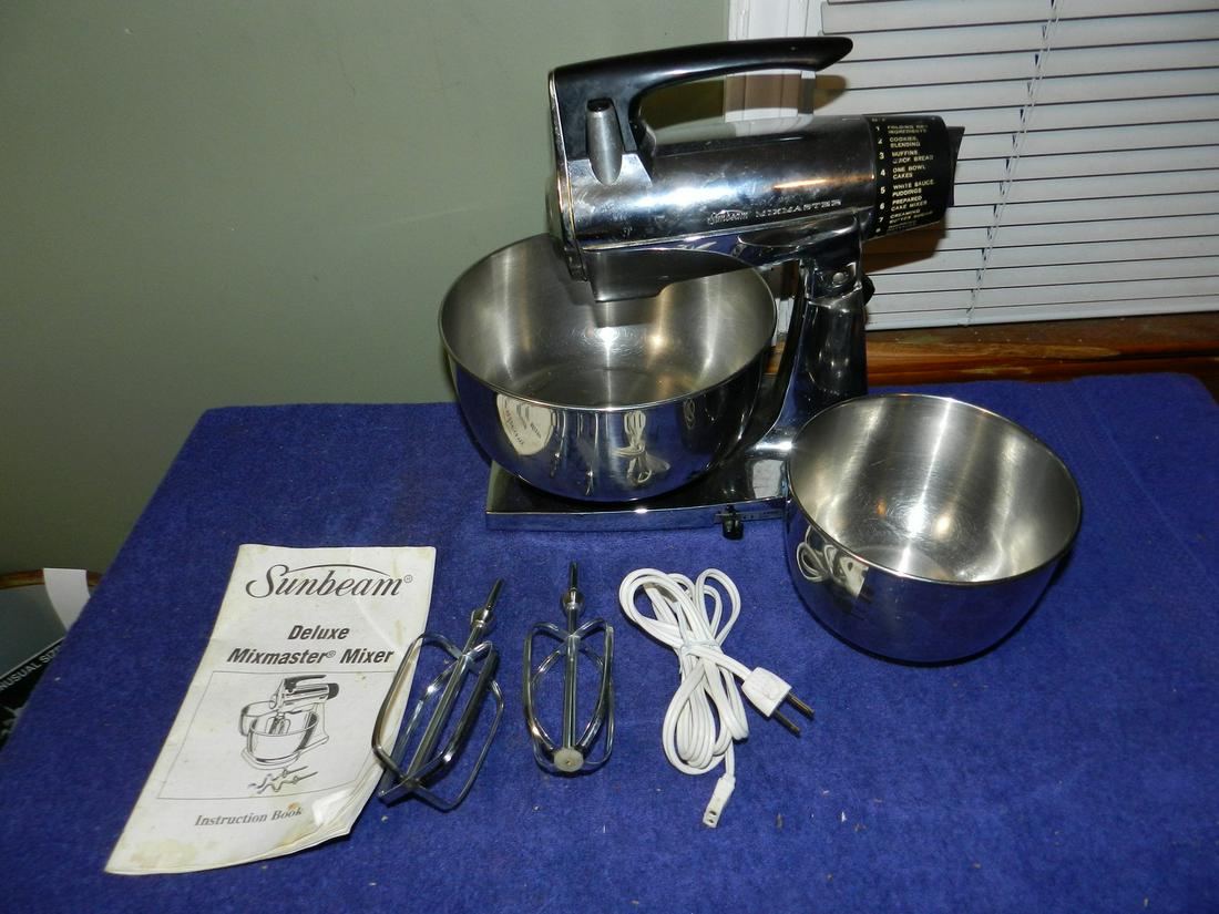Vintage Sunbeam Deluxe Mixmaster Mixer Chrome Complete (1 of 1)