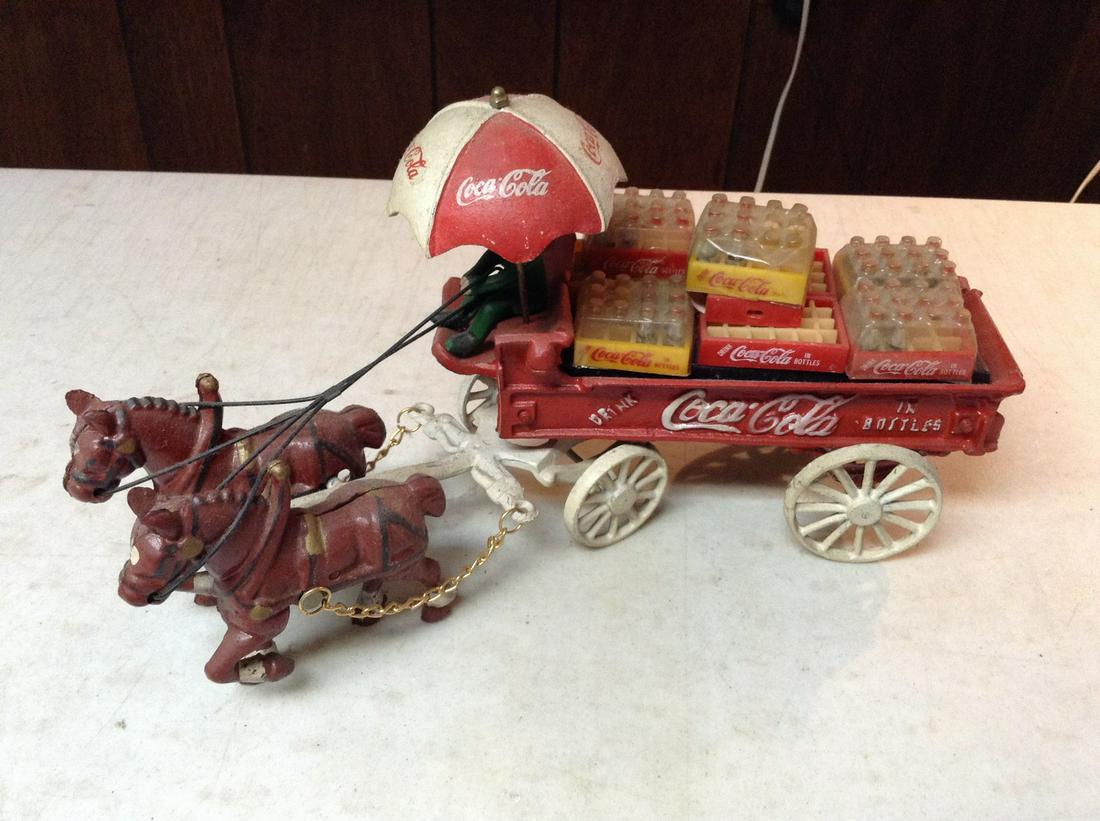 Coca cola horse drawn cast iron (1 of 1)