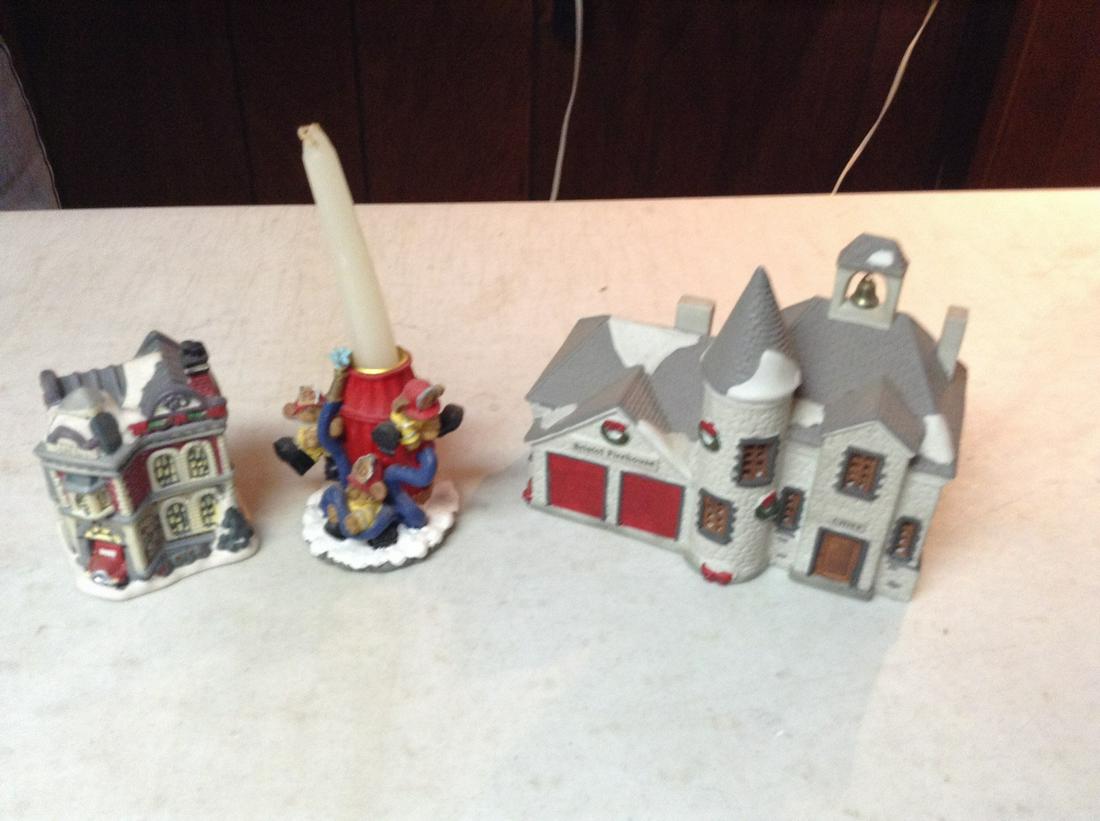 Ceramic Christmas Villages: Ceramic Christmas Villages