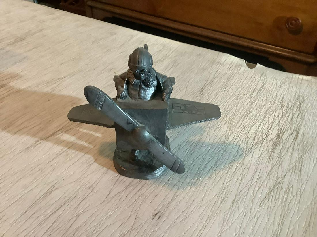 M.A. Ricker Signed 1995 Pewter Pilot Figurine 4x6 in.: M.A. Ricker Signed 1995 Pewter Pilot Figurine 4x6 in.