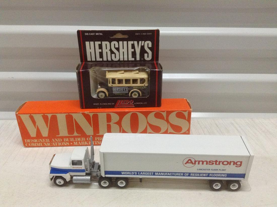 Hershey's Die Cast Car and Winnross Truck in the boxes: Hershey's Die Cast Car and Winnross Truck in the boxes