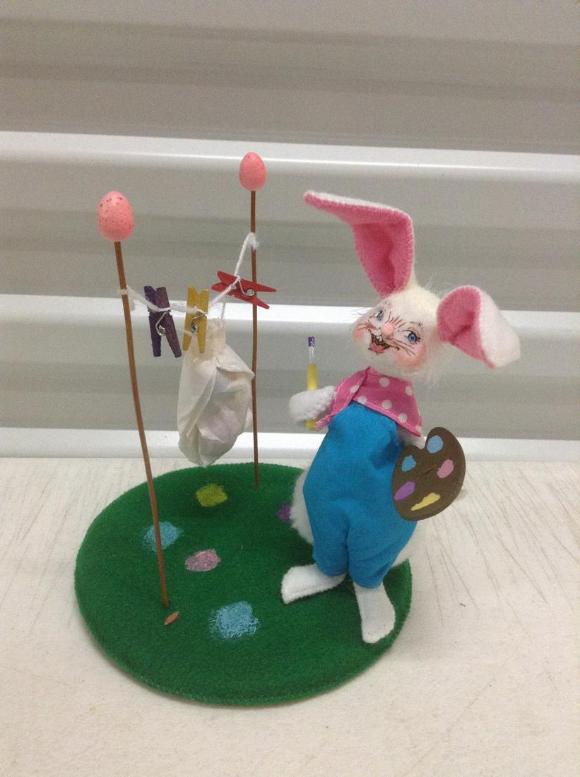 Annalee Rabbit painting Easter Eggs 7" (1 of 1)
