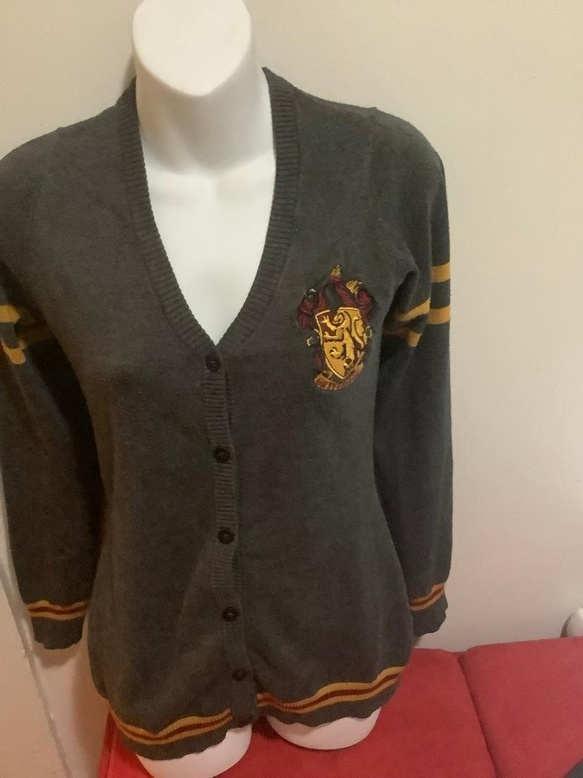 Harry Potter Sweater Size Small: Harry Potter Sweater Size Small