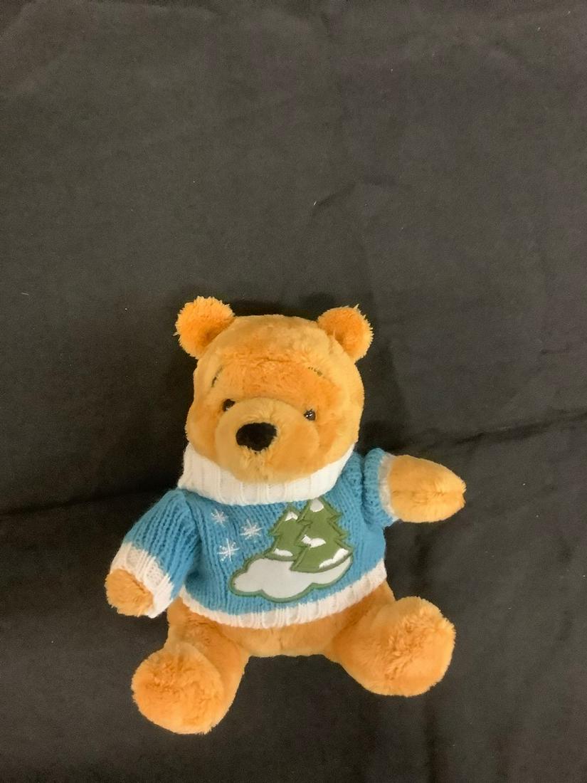 Disney Winnie The Pooh Plush Bear 7 in.: Disney Winnie The Pooh Plush Bear 7 in.