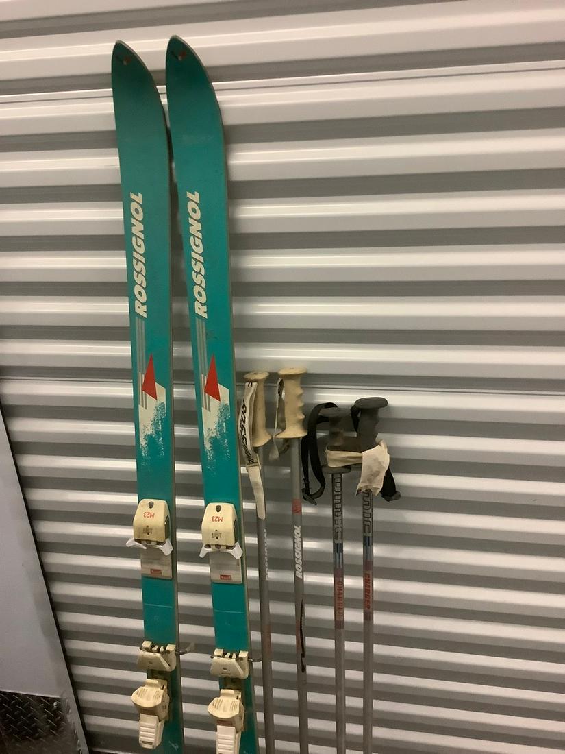 Rossignol M23 Model 630I Skis and Poles 66 in.: Rossignol M23 Model 630I Skis and Poles 66 in.